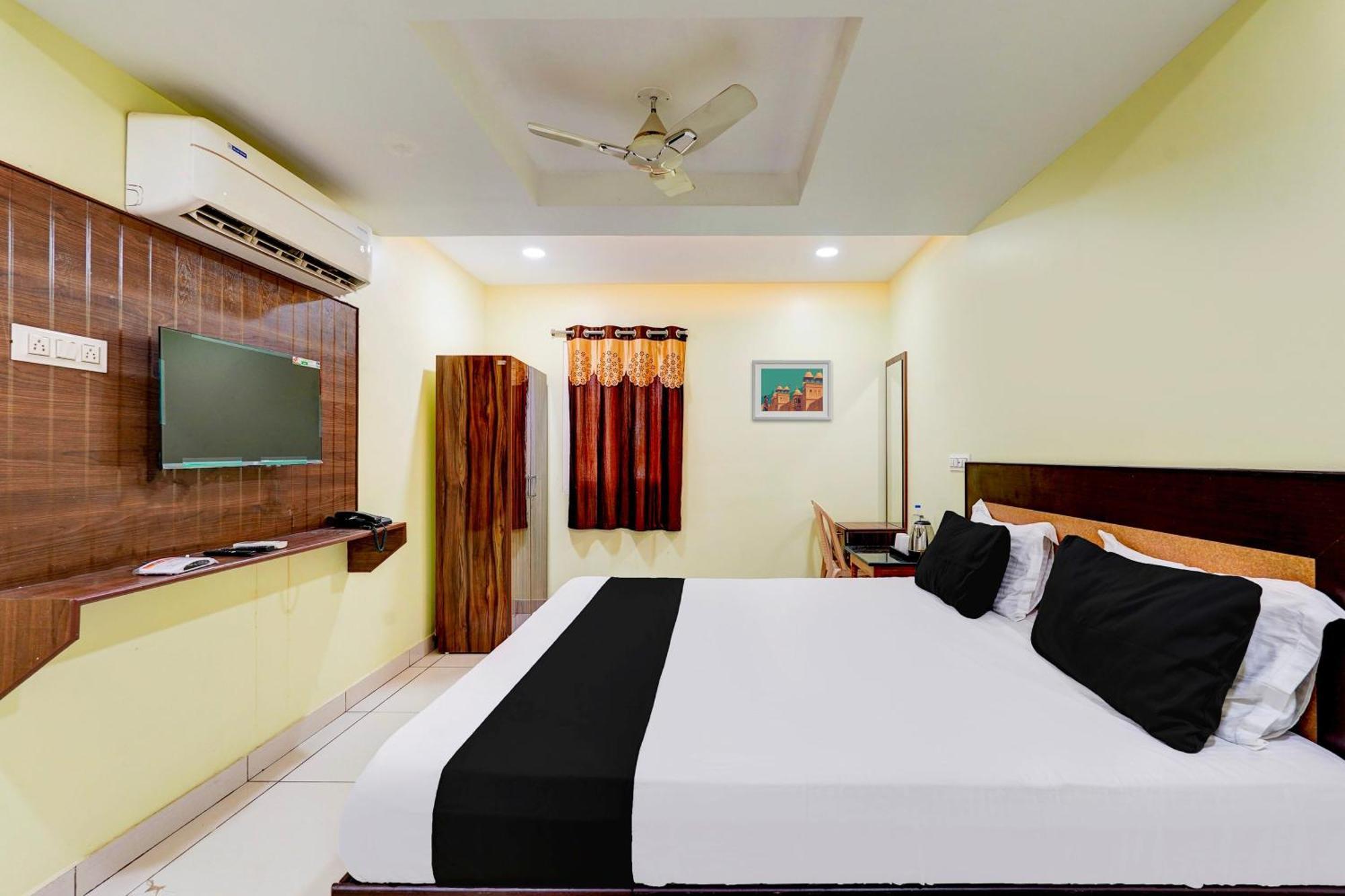 Super Hotel O Perungalathur Near Bus Stand Chennai Eksteriør bilde